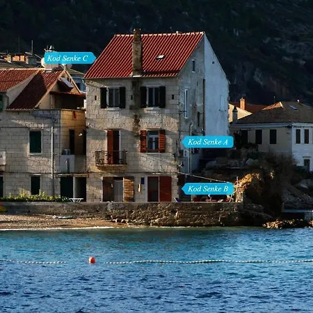 Kod Senke Apartment Komiža Exterior foto