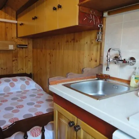 Kod Senke Apartment Komiža Cameră foto